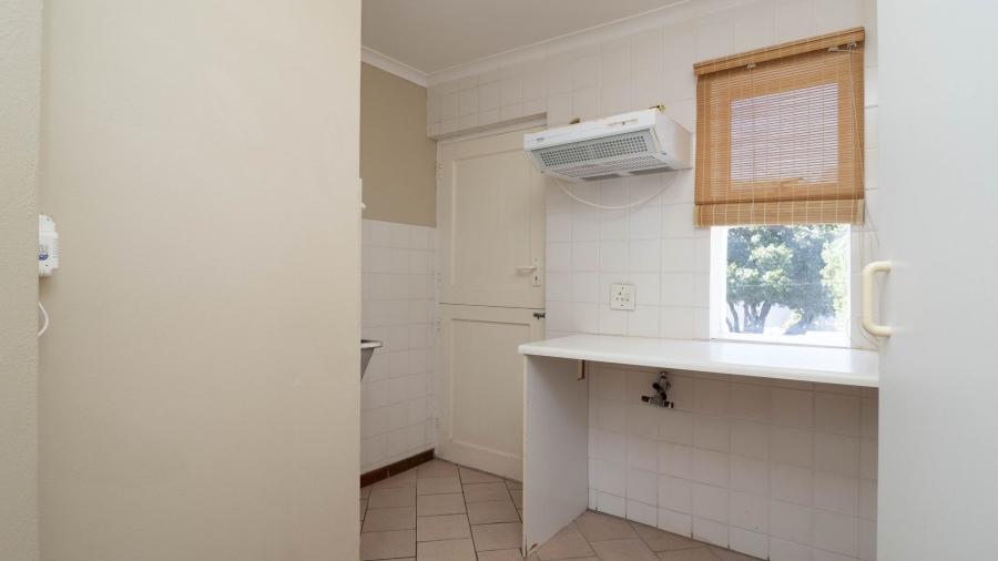 To Let 5 Bedroom Property for Rent in Vermont Western Cape